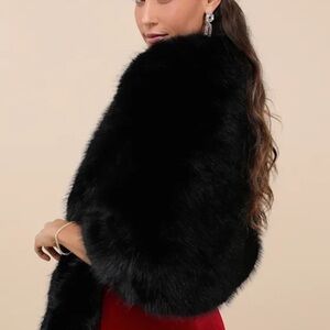 Elegant Black Faux Fur Shawl
